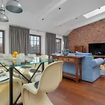 Modern With Ac & Parking Near Piotrkowska By Renters Apartment Lodz
