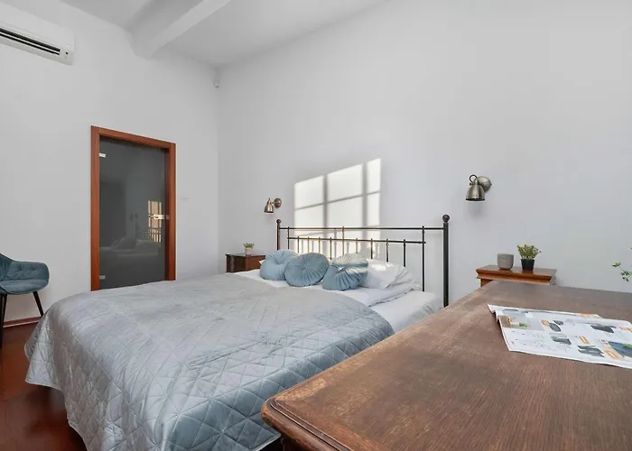 Apartamento Modern With Ac & Parking Near Piotrkowska By Renters Łódź