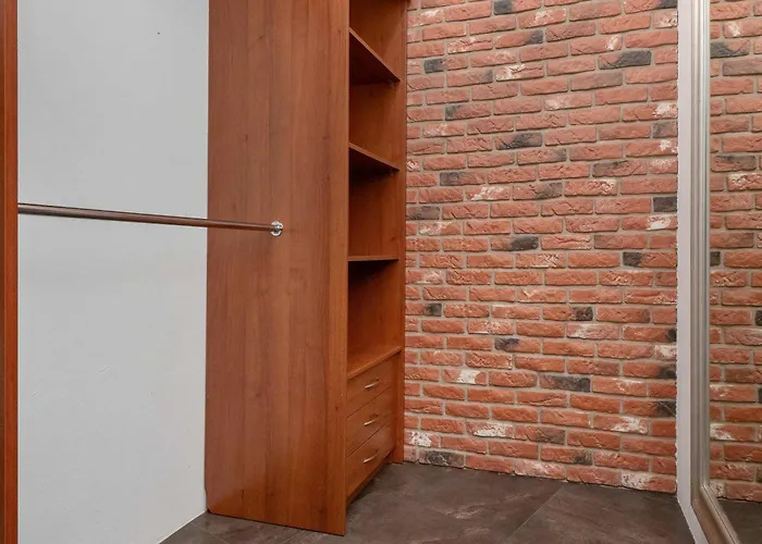 Modern With Ac & Parking Near Piotrkowska By Renters *