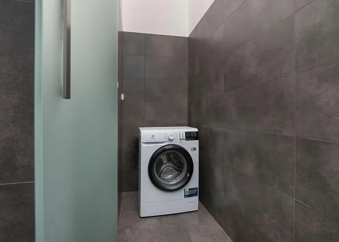 Modern With Ac & Parking Near Piotrkowska By Renters * Łódź